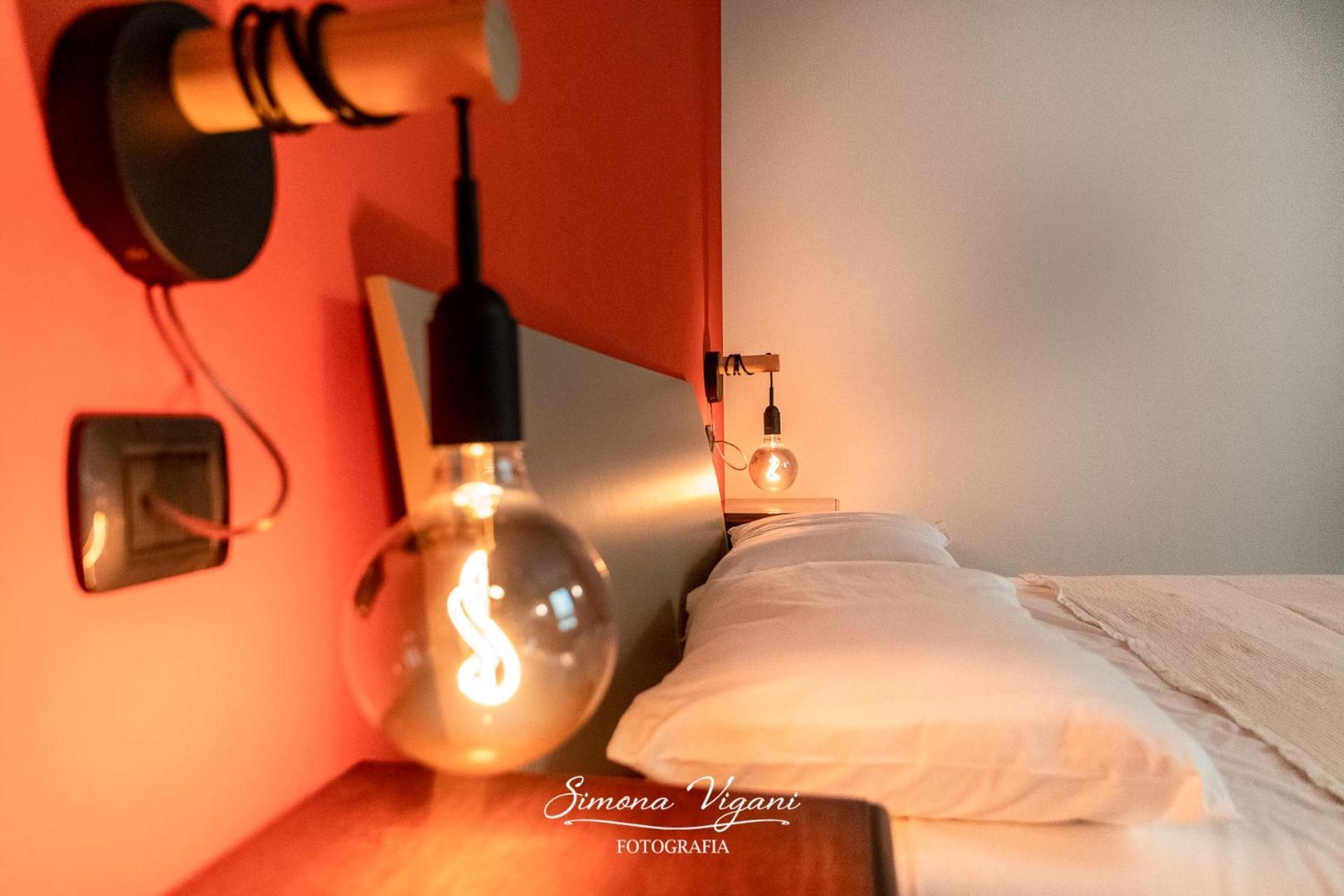 Margherita'S Home Lovere Bagian luar foto